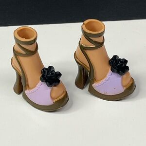 Junglicious Salon Safari Kennedy Purple with Black Flower high heels
